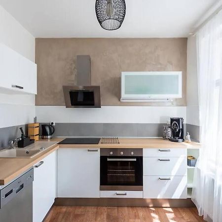 2 Bedrooms Apt Near Wenceslas Sq Praga Exterior foto