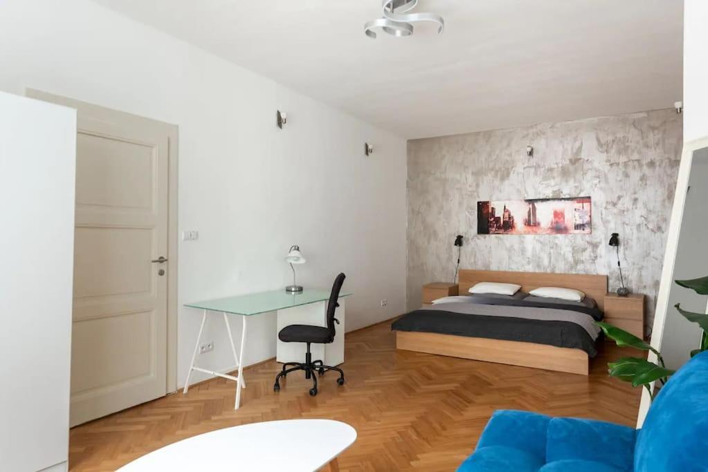2 Bedrooms Apt Near Wenceslas Sq Praga Exterior foto