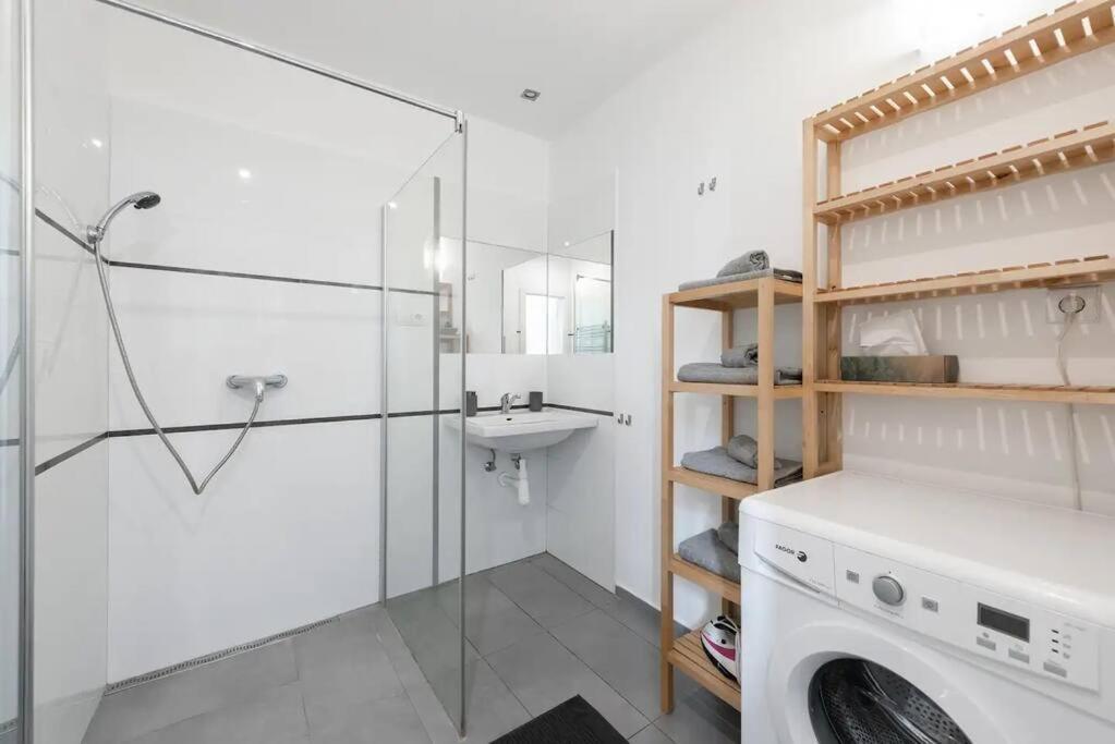 2 Bedrooms Apt Near Wenceslas Sq Praga Exterior foto